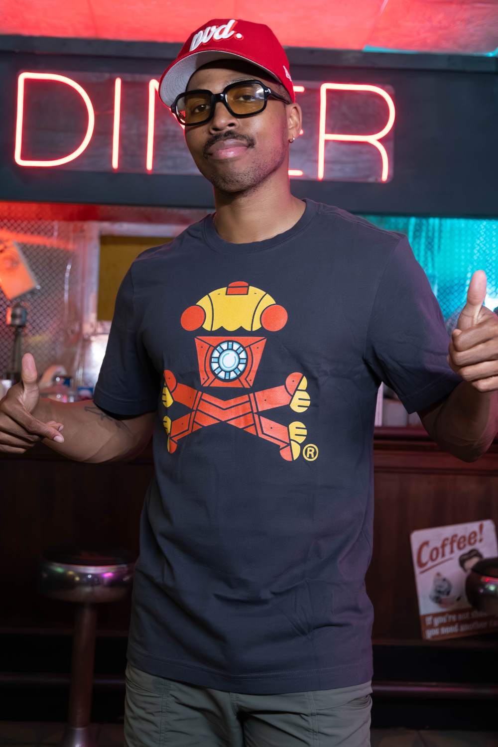 Men's Metal Crossbones Short Sleeve Premium Tee