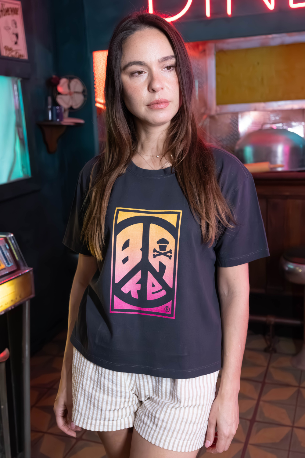 Women's Boxy Bake Peace Short Sleeve Premium Tee