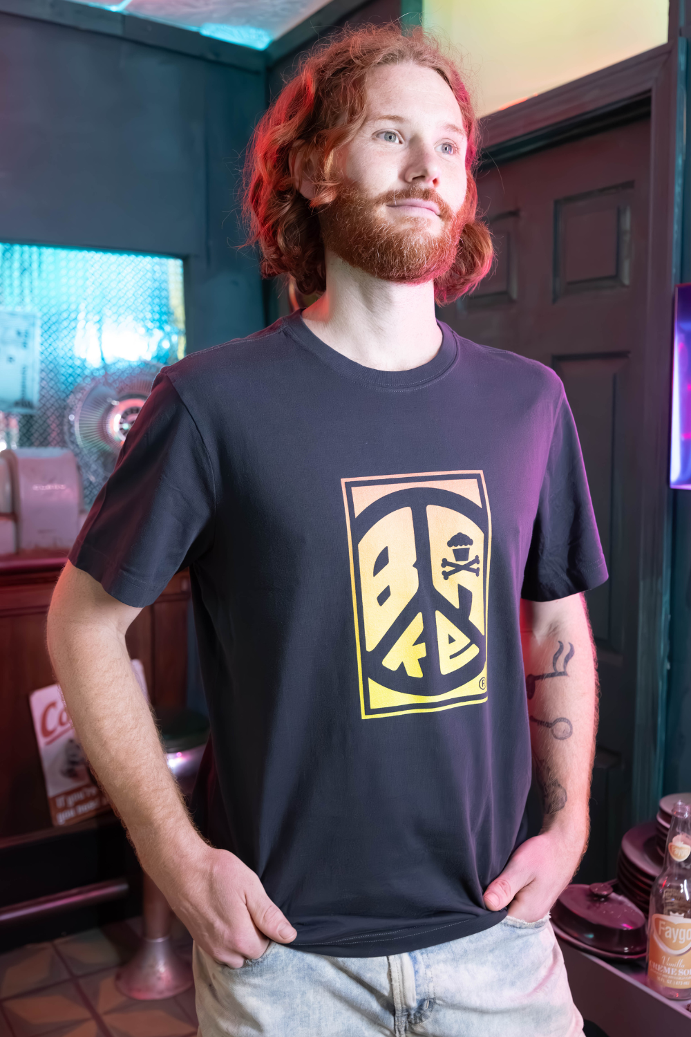 Men's Bake Peace Short Sleeve Premium Tee