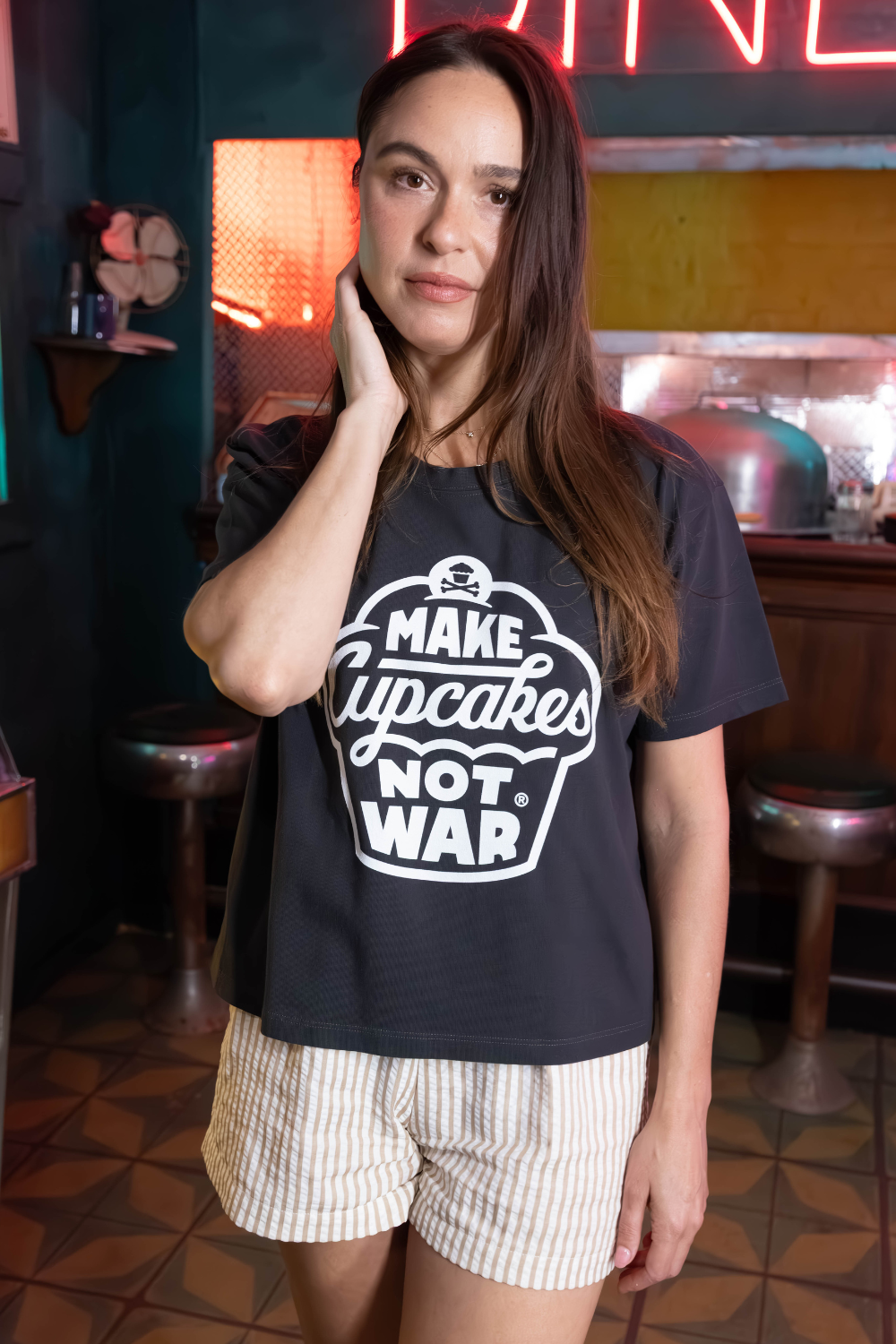 Women's Boxy Make Cupcakes Not War Short Sleeve Premium Tee