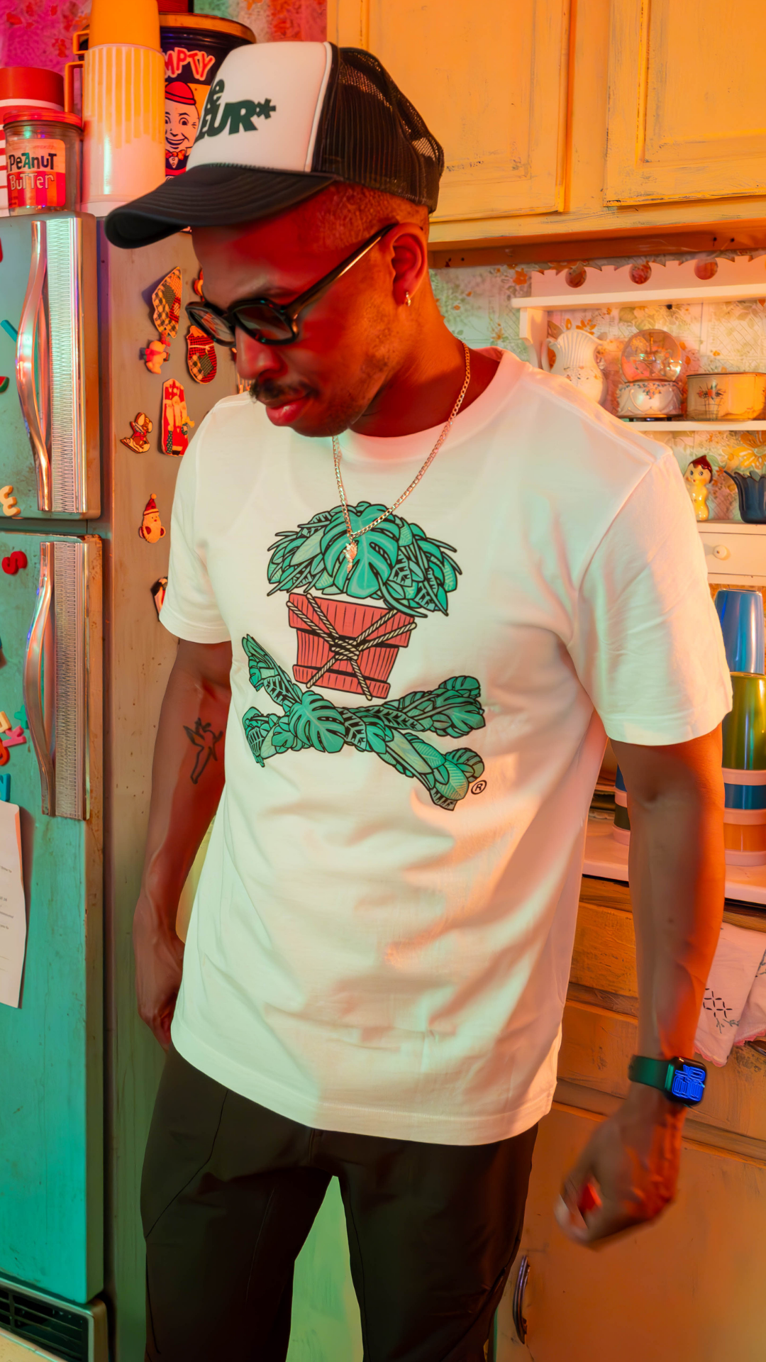 Men's Houseplant Crossbones Short Sleeve Premium Tee