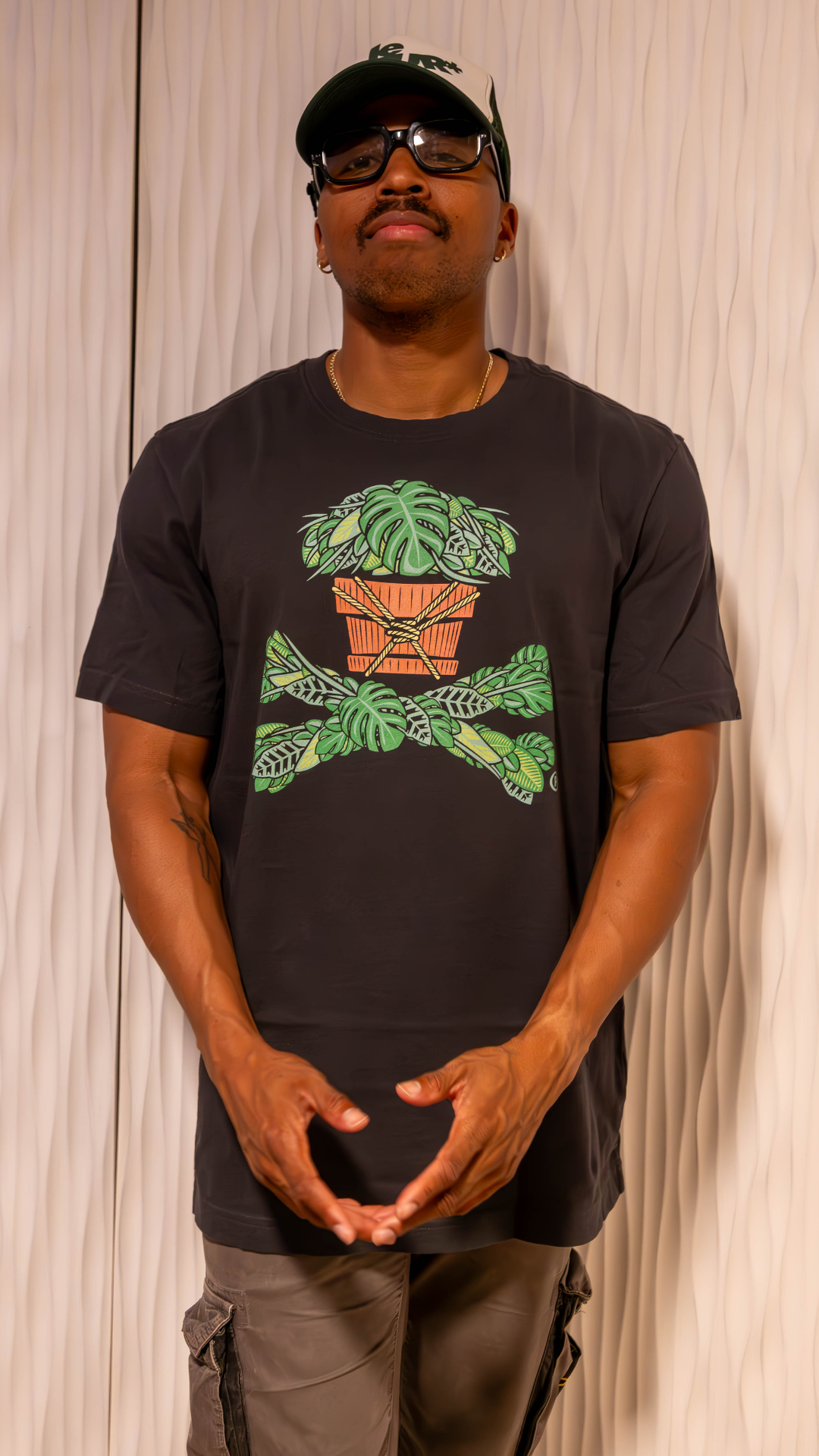 Men's Houseplant Crossbones Short Sleeve Premium Tee