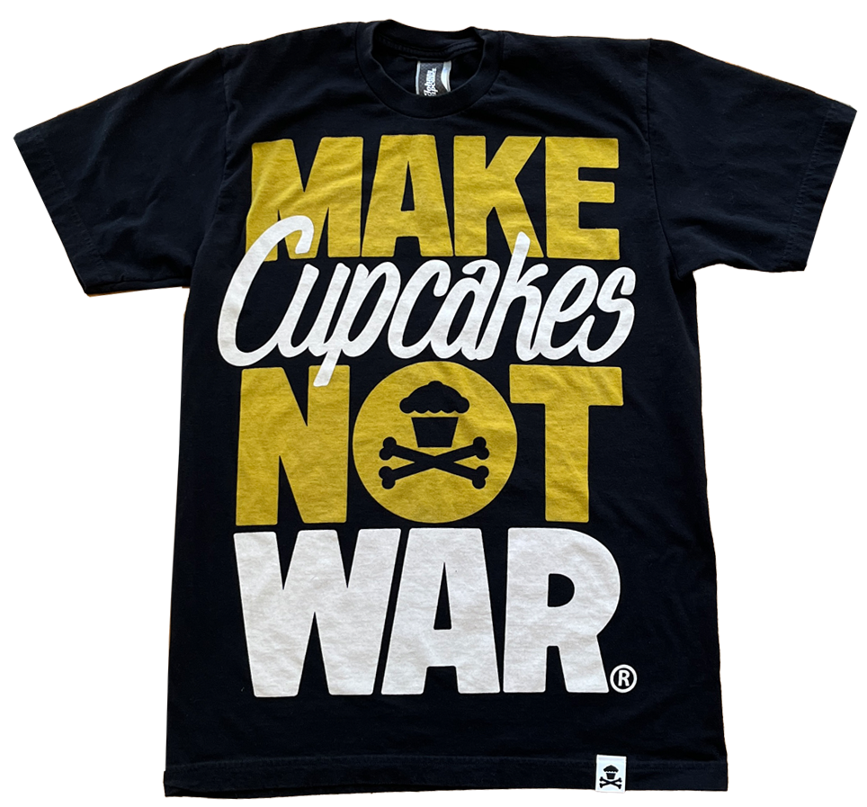 JC Vault - Adult Medium - Make Cupcakes Not War Black / Gold (Johnny's Closet)