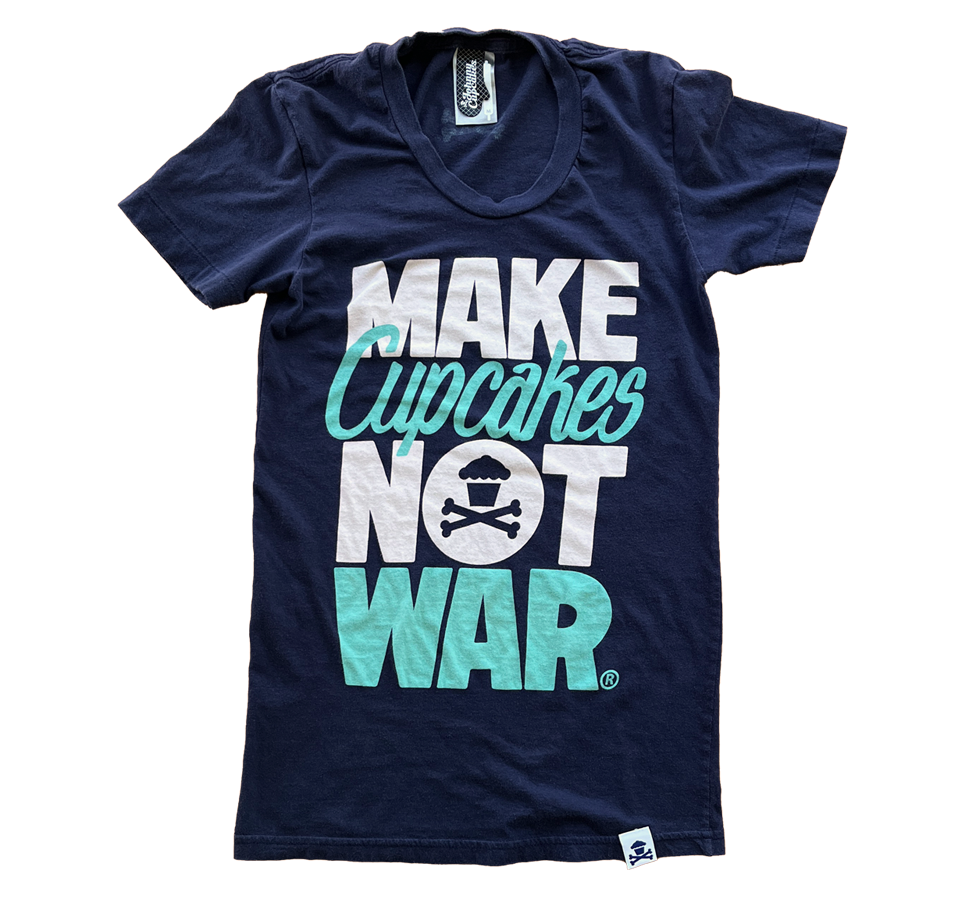 JC Vault - Women's Fitted Medium - Make Cupcakes Not War Navy / Blue (Johnny's Closet)