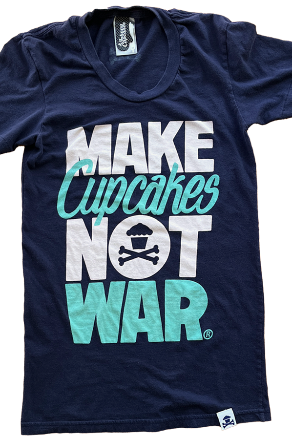 JC Vault - Women's Fitted Medium - Make Cupcakes Not War Navy / Blue (Johnny's Closet)
