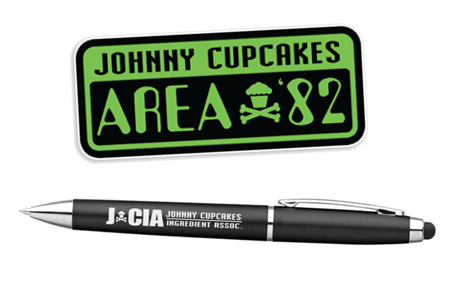 Confidential Cupcake Invaders w/ Packaging + Extras
