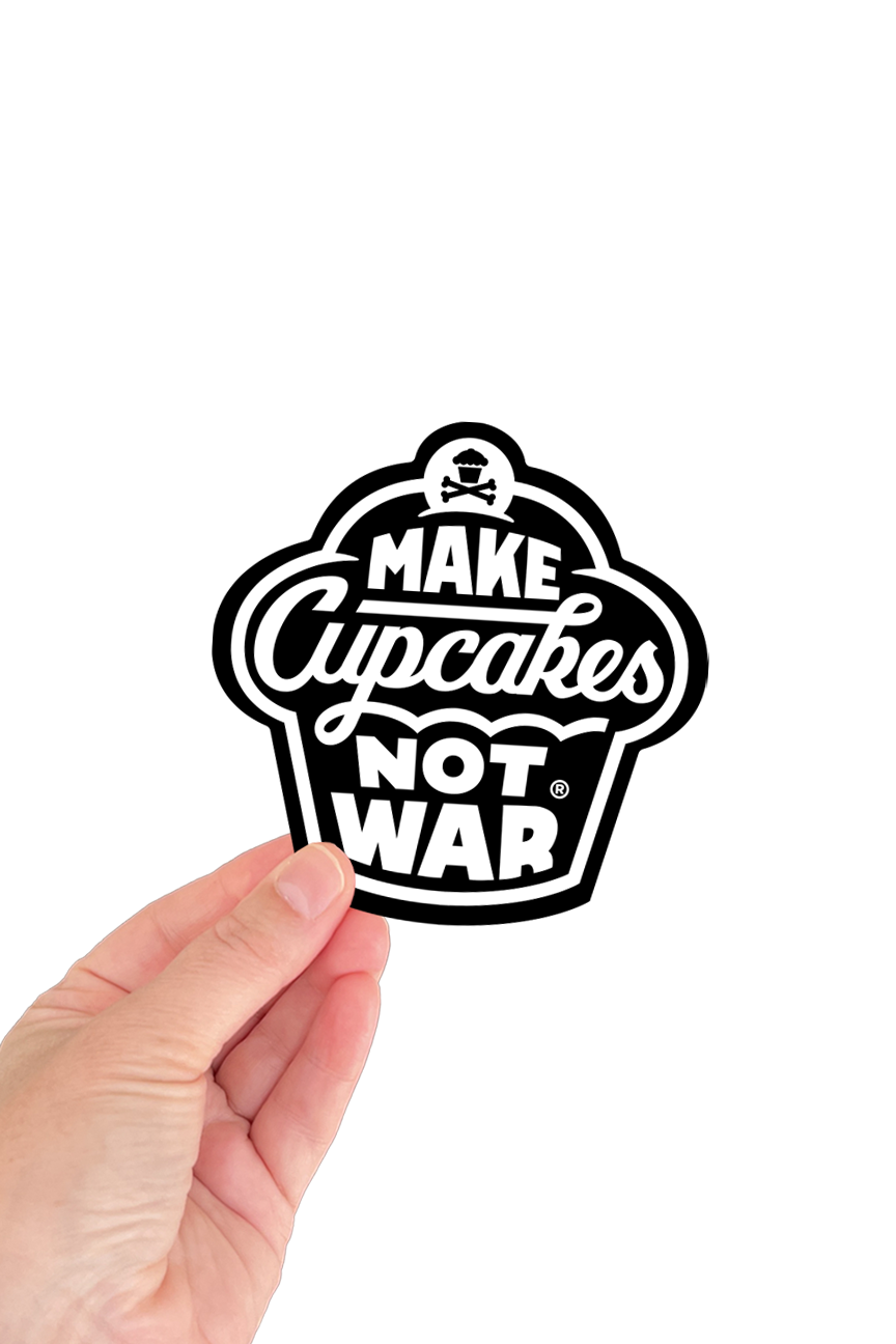 STICKER - Make Cupcakes Not War